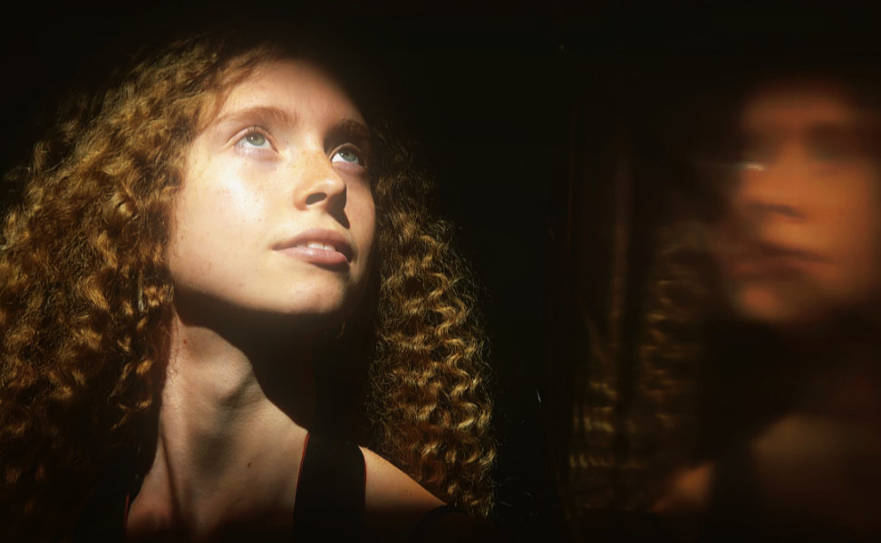 I Can Feel The Light Shine On My Face